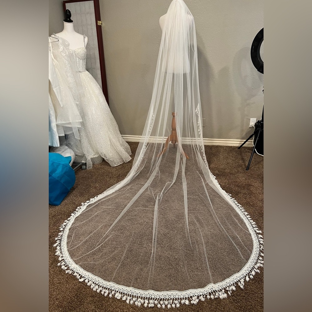 Boho Wedding Veil - Cathedral length
